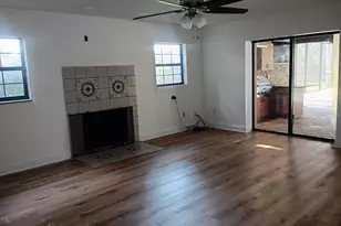 9302 W Norfolk St, Tampa, FL 33615 - Photo 9