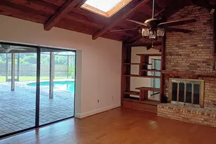 9302 W Norfolk St, Tampa, FL 33615 - Photo 7