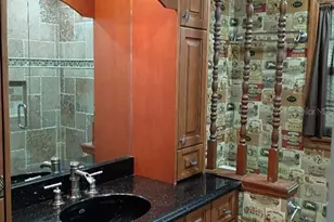 9302 W Norfolk St, Tampa, FL 33615 - Photo 25