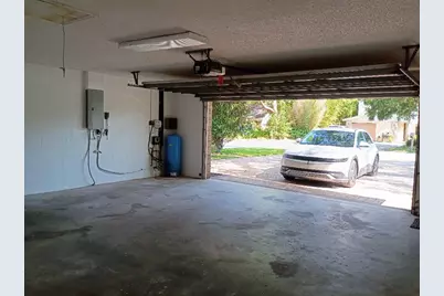 9302 W Norfolk Street, Tampa, FL 33615 - Photo 27