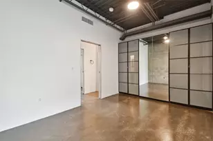 217 N 12th St, Tampa, FL 33602 - Photo 27