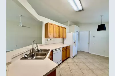 5855 Count Turf Lane, Wesley Chapel, FL 33544 - Photo 17