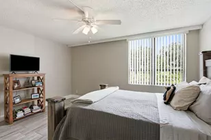 2621 Cove Cay Dr, Clearwater, FL 33760 - Photo 23