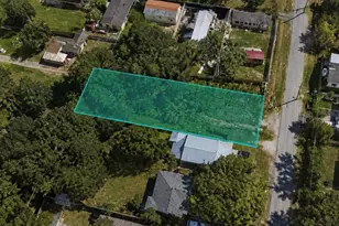 1131 Fleming Ave, Lakeland, FL 33815 - Photo 1