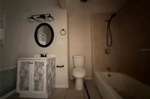 912 Skyview Dr, Brandon, FL 33510 - Photo 13