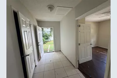 912 Skyview Drive, Brandon, FL 33510 - Photo 19