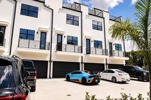 377 13th St N, Saint Petersburg, FL 33705 - Photo 23