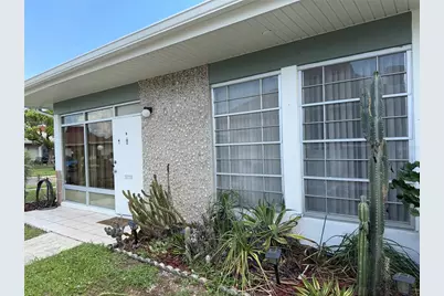 4340 Tahitian Gardens Circle #D, Holiday, FL 34691 - Photo 1