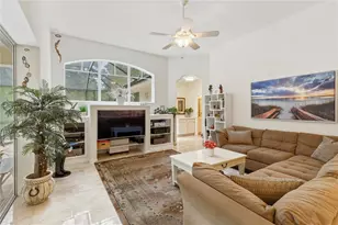 5603 Eagleglen Pl, Lithia, FL 33547 - Photo 5