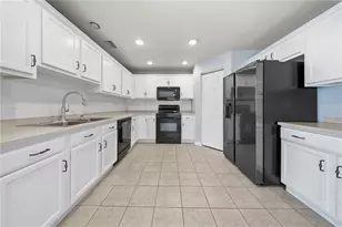 9515 Simeon Dr, Land O Lakes, FL 34638 - Photo 11