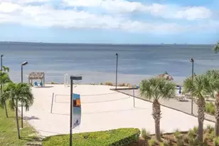2506 N Rocky Point Dr, Tampa, FL 33607 - Photo 9