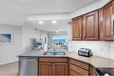 18450 Gulf Boulevard #508, Indian Shores, FL 33785 - Photo 9