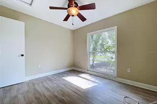 743 Stillview Cir, Brandon, FL 33510 - Photo 15