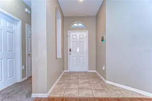 6716 Bluff Meadow Ct, Wesley Chapel, FL 33545 - Photo 7