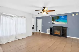 518 Summer Sails Dr, Valrico, FL 33594 - Photo 7