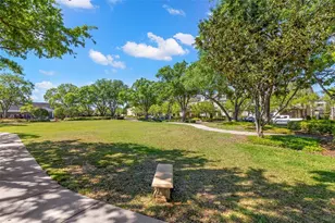 11201 Green Park Cir, Tampa, FL 33626 - Photo 57