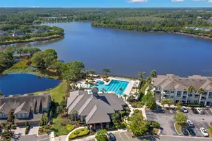 11201 Green Park Cir, Tampa, FL 33626 - Photo 3