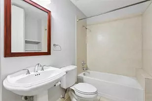 1008 S Moody Ave, Tampa, FL 33629 - Photo 21