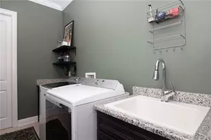 3917 W San Luis St, Tampa, FL 33629 - Photo 35