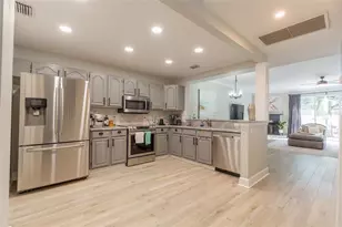 1508 S Bay Villa Pl, Tampa, FL 33629 - Photo 5