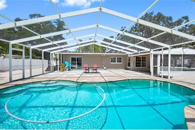 1211 Russell Drive N, Saint Petersburg, FL 33710 - Photo 37