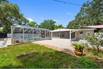 1211 Russell Drive N, Saint Petersburg, FL 33710 - Photo 39