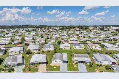 37601 Neukom Avenue, Zephyrhills, FL 33541 - Photo 33