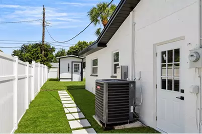 1077 40th Avenue NE, Saint Petersburg, FL 33703 - Photo 55