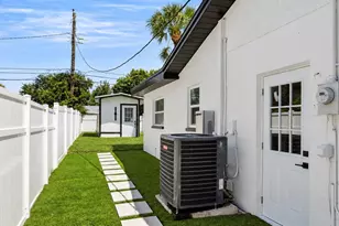 1077 40th Ave NE, Saint Petersburg, FL 33703 - Photo 55