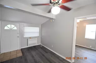 2926 51st St S, Gulfport, FL 33707 - Photo 13