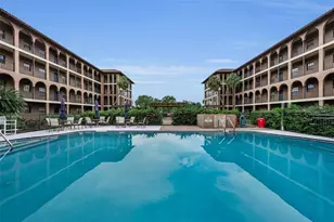 6100 Gulfport Blvd S, Gulfport, FL 33707 - Photo 29