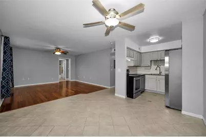 6100 Gulfport Boulevard S #405, Gulfport, FL 33707 - Photo 9