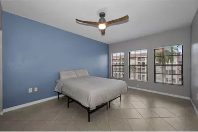 6100 Gulfport Boulevard S #405, Gulfport, FL 33707 - Photo 17