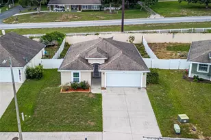 37154 Highland Bluff Cir, Dade City, FL 33523 - Photo 59