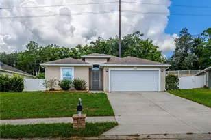 37154 Highland Bluff Cir, Dade City, FL 33523 - Photo 49