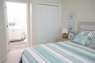 2032 Inverness Greens Dr, Sun City Center, FL 33573 - Photo 17