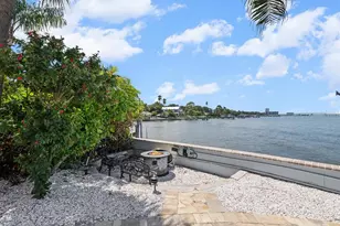 1828 Venetian Point Dr, Clearwater, FL 33755 - Photo 51