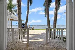 1828 Venetian Point Dr, Clearwater, FL 33755 - Photo 5