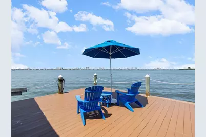 1828 Venetian Point Drive, Clearwater, FL 33755 - Photo 11
