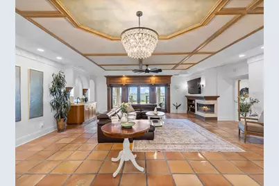 1828 Venetian Point Drive, Clearwater, FL 33755 - Photo 17