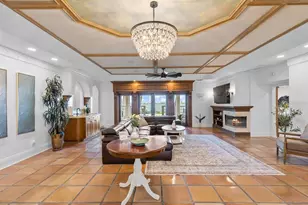 1828 Venetian Point Dr, Clearwater, FL 33755 - Photo 17