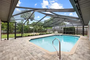 18243 Clear Lake Dr, Lutz, FL 33548 - Photo 45