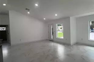 8915 N Willow Ave, Tampa, FL 33604 - Photo 7