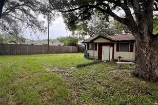 8915 N Willow Ave, Tampa, FL 33604 - Photo 41