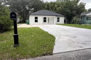 8915 N Willow Ave, Tampa, FL 33604 - Photo 3