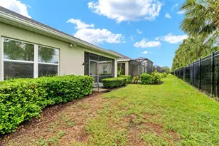 13542 Circa Crossing Dr, Lithia, FL 33547 - Photo 21