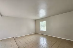 7610 W Powhatan Ave, Tampa, FL 33615 - Photo 3