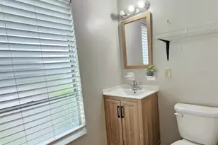 7610 W Powhatan Ave, Tampa, FL 33615 - Photo 17
