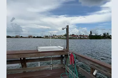 5200 Brittany Drive S #609, Saint Petersburg, FL 33715 - Photo 13