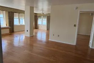 5200 Brittany Dr S, Saint Petersburg, FL 33715 - Photo 7